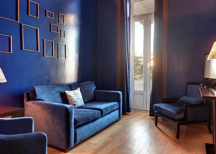 Inglaterra - Charme & Boutique 4* Estoril