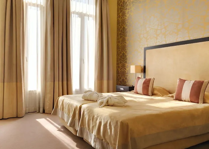 Inglaterra - Charme & Boutique 4* Estoril