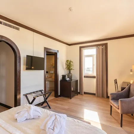 Inglaterra - Charme & Boutique Hotell Estoril
